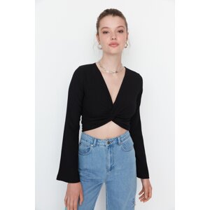 Trendyol Black Knot Detailed Crepe/Textured Crop Knitted Blouse