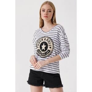 Bigdart 4301 Printed Striped Long Sleeve T-Shirt - White