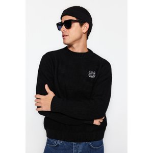 Trendyol Black Men's Oversize Fit Wide Fit Crew Neck Embroidery Knitwear Sweater.