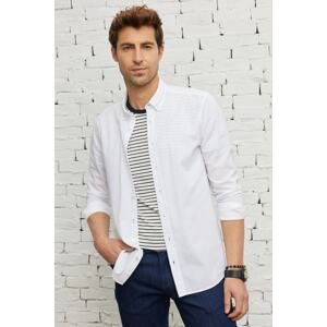 ALTINYILDIZ CLASSICS Men's White Slim Fit Slim Fit Buttoned Collar 100% Cotton Shirt.