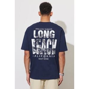 AC&Co / Altınyıldız Classics Men's Navy Blue Oversized Loose Fit, Crew Neck 100% Cotton Printed T-Shirt.