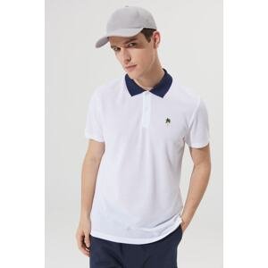 AC&Co / Altınyıldız Classics Men's White Slim Fit Slim Fit Polo Neck Short Sleeved Cotton T-Shirt.