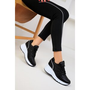 Soho Women's Black Sneakers 18708