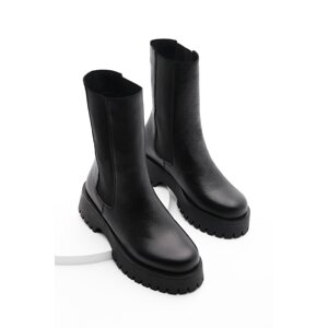 Marjin Women's Genuine Leather Daily Boots With Thick Serrated Soles Elastic Side Bands Bucree Black.