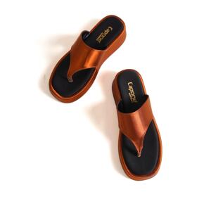 Capone Outfitters Capone Flat Heeled Flip-Flops Comfort Satin Fashion Copper Women's Slippers.