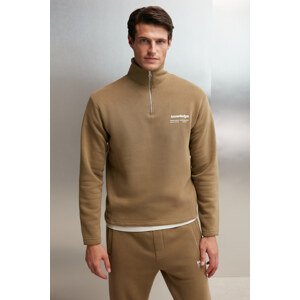GRIMELANGE Halden Men's Stand-Up Collar Half-Zip Printed Regular Fit Khaki Sweatshirt with Fleece Insid
