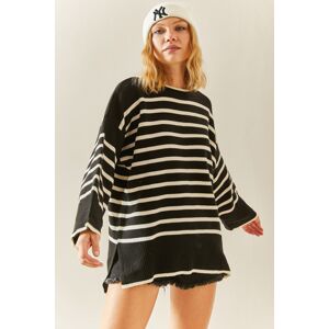 XHAN Ecru Crew Neck Striped Oversized Sweater