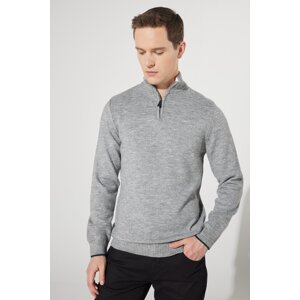 ALTINYILDIZ CLASSICS Men's Gray Standard Fit Regular Cut Stand-Up Bato Collar Raised Soft Textured Knitwear Sweater