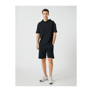 Koton Lace-Up Shorts with Zipper Pocket Detail, Slim Fit.