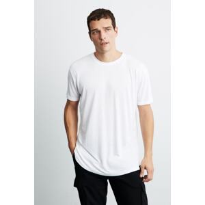 GRIMELANGE Oscar Men's Long Fit White Flowy Fabric T-shirt