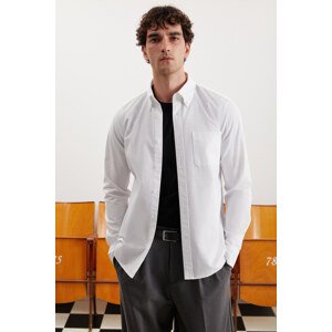 GRIMELANGE Cliff Men's 100% Cotton Oxford White Shirt with Pockets