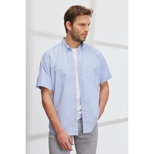 ALTINYILDIZ CLASSICS Men's Blue Comfort Fit Wide, Comfortable Cut Buttoned Collar Dobby Short Sleeve Shirt.