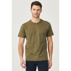 AC&Co / Altınyıldız Classics Men's Khaki 100% Cotton Slim Fit Slim Fit Crewneck Short Sleeved T-Shirt.