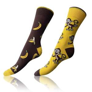 Sada tří párů unisex vzorovaných ponožek v hnědé, žluté, šedé a zelené barvě Bellinda CRAZY SOCKS 3x