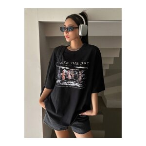 Know Women's Black Seize The Day Oversized T-shirt with Print